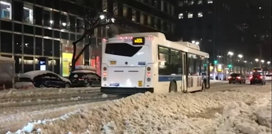 Haos u SAD: Zimska oluja zahvatila Njujork i Nju Džersi